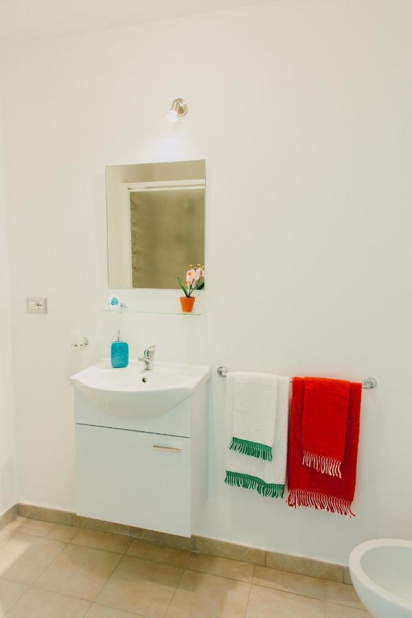 Villa Riviera Portoscuso Esterno foto