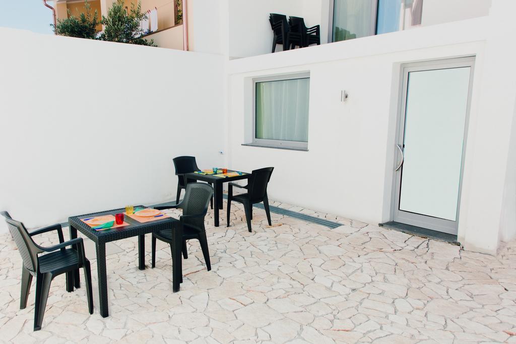 Villa Riviera Portoscuso Esterno foto