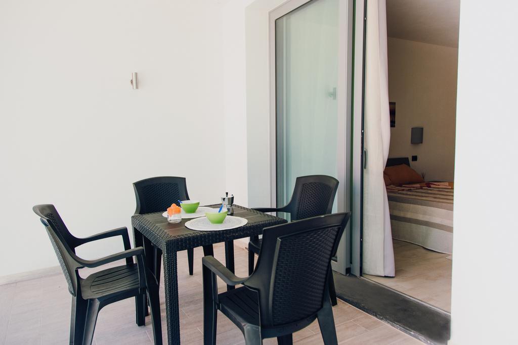 Villa Riviera Portoscuso Esterno foto